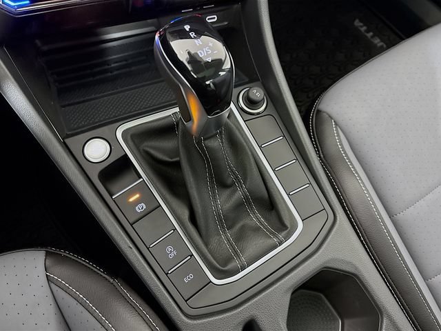New 2026 Volkswagen Jetta SE FWD image 18