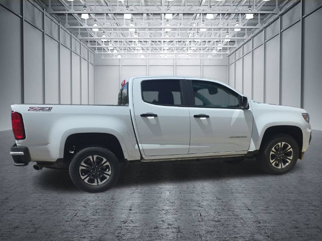 Used 2022 Chevrolet Colorado Z71 AWD/4WD image 9