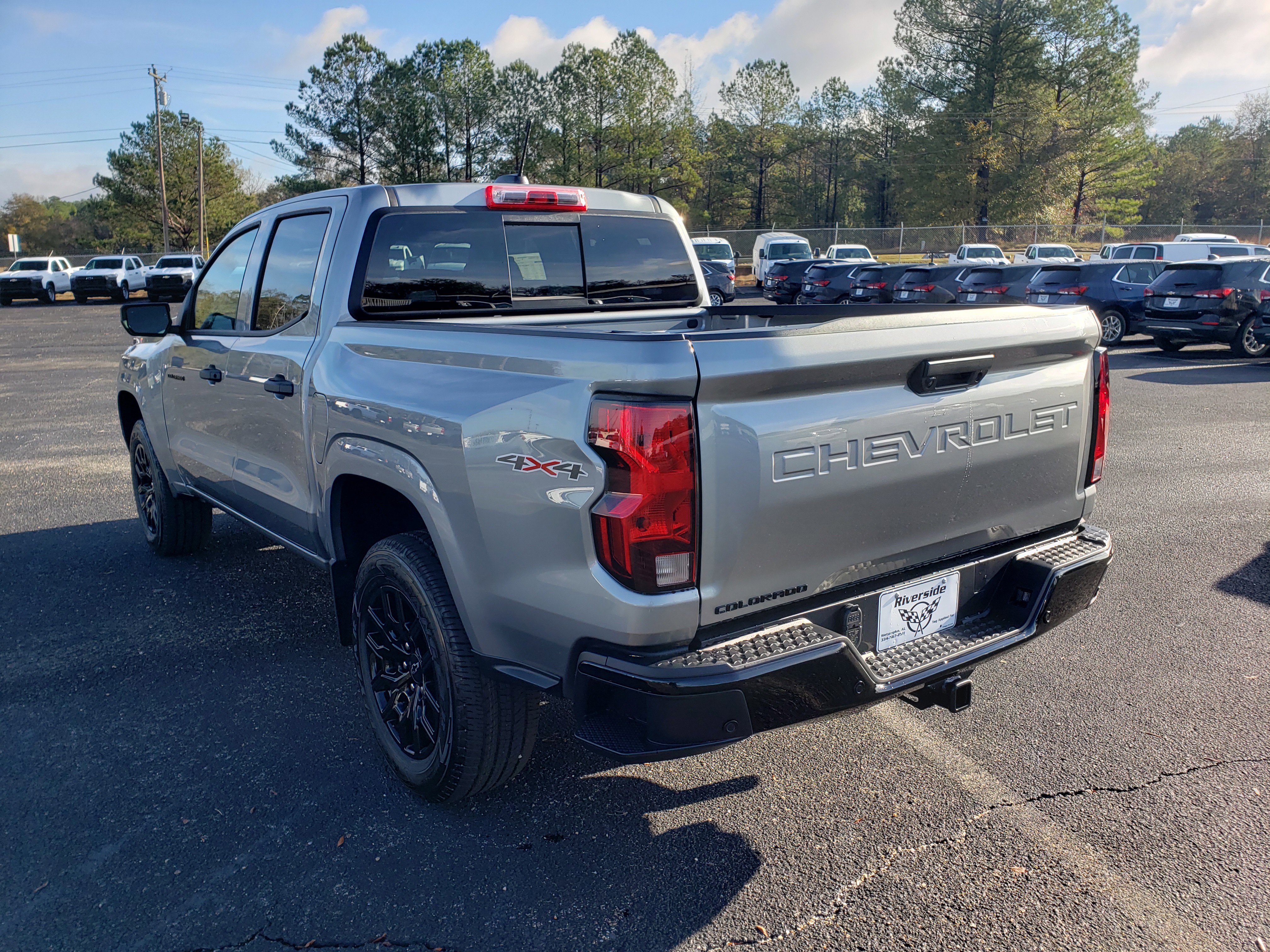 New 2026 Chevrolet Colorado W/T image 3