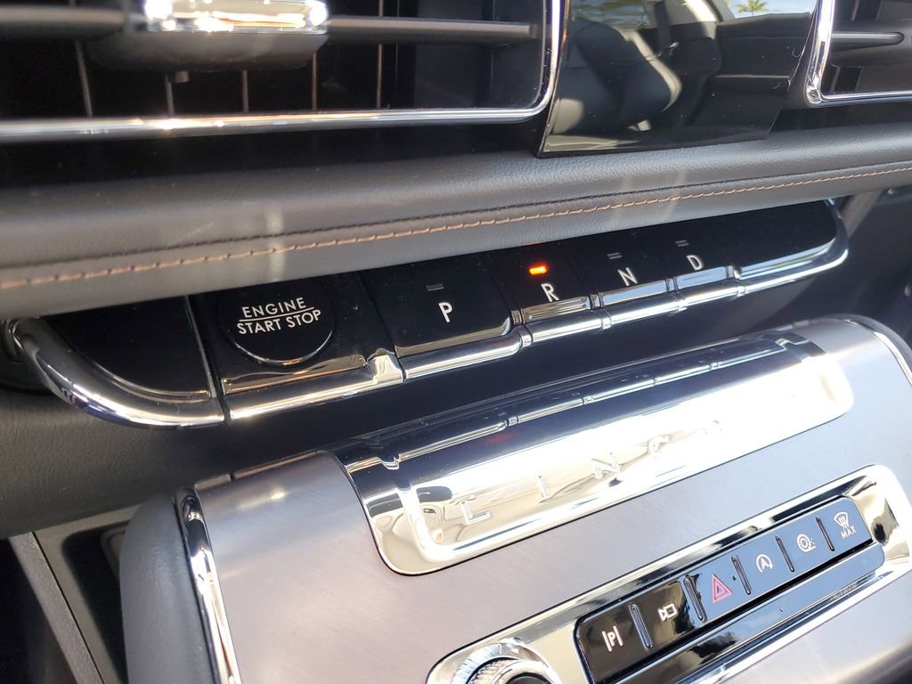 New 2026 Lincoln Aviator 2WD image 29