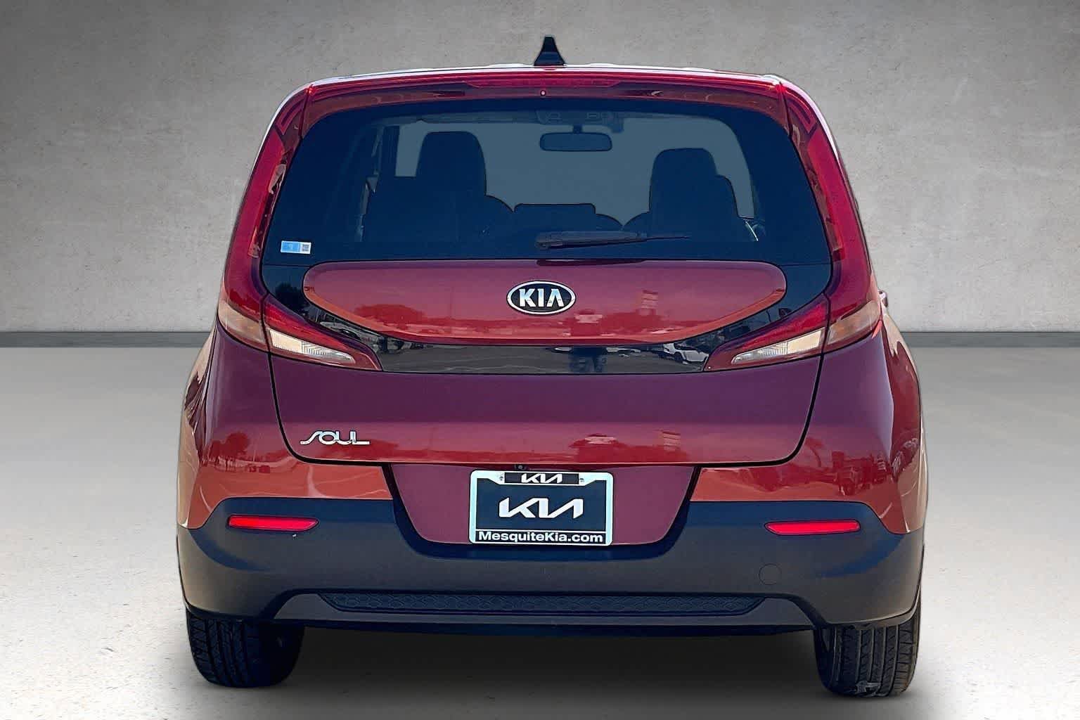 Used 2020 Kia Soul LX FWD image 5