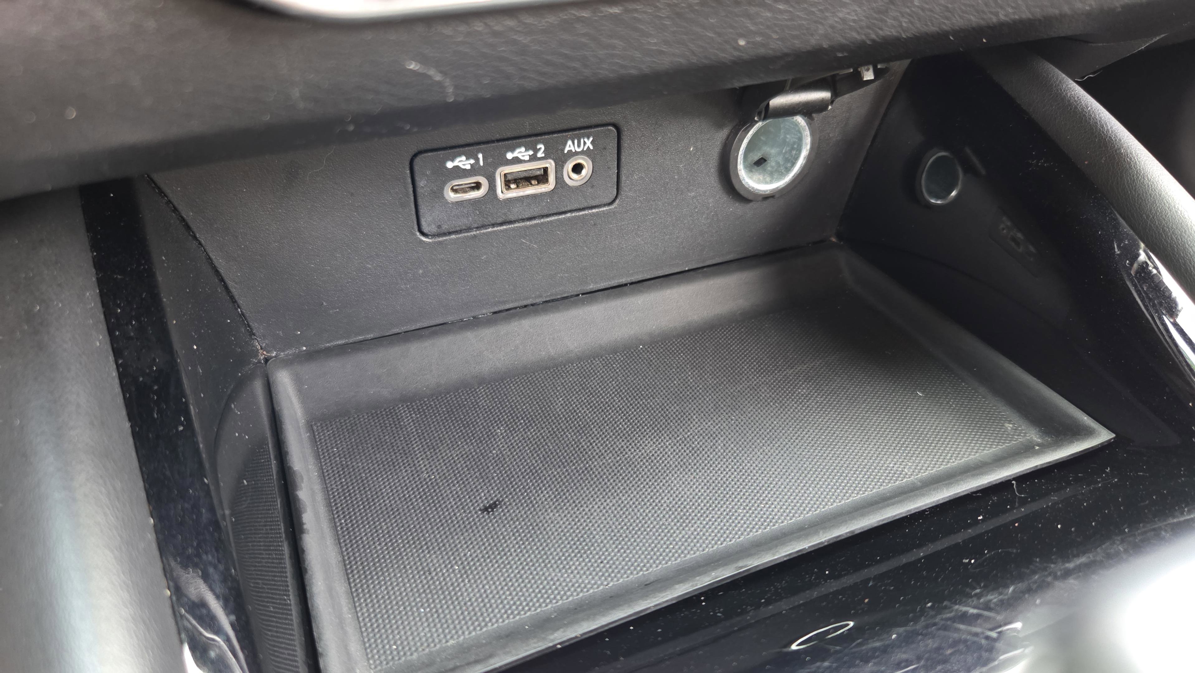 Used 2024 Nissan Altima 2.5 SR FWD image 21