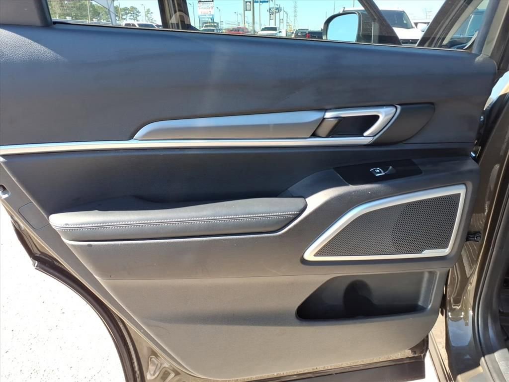 Used 2021 Kia Telluride S image 21