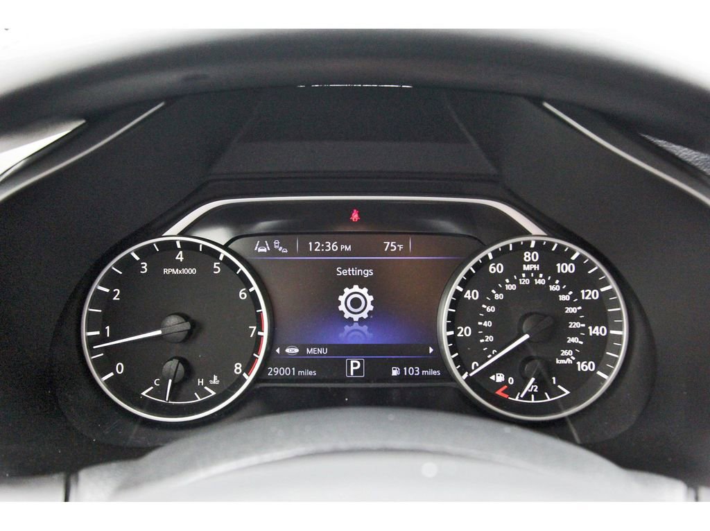 Used 2023 Nissan Murano SV image 13