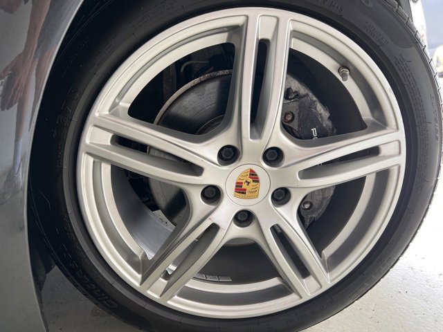 Used 2019 Porsche Panamera image 59