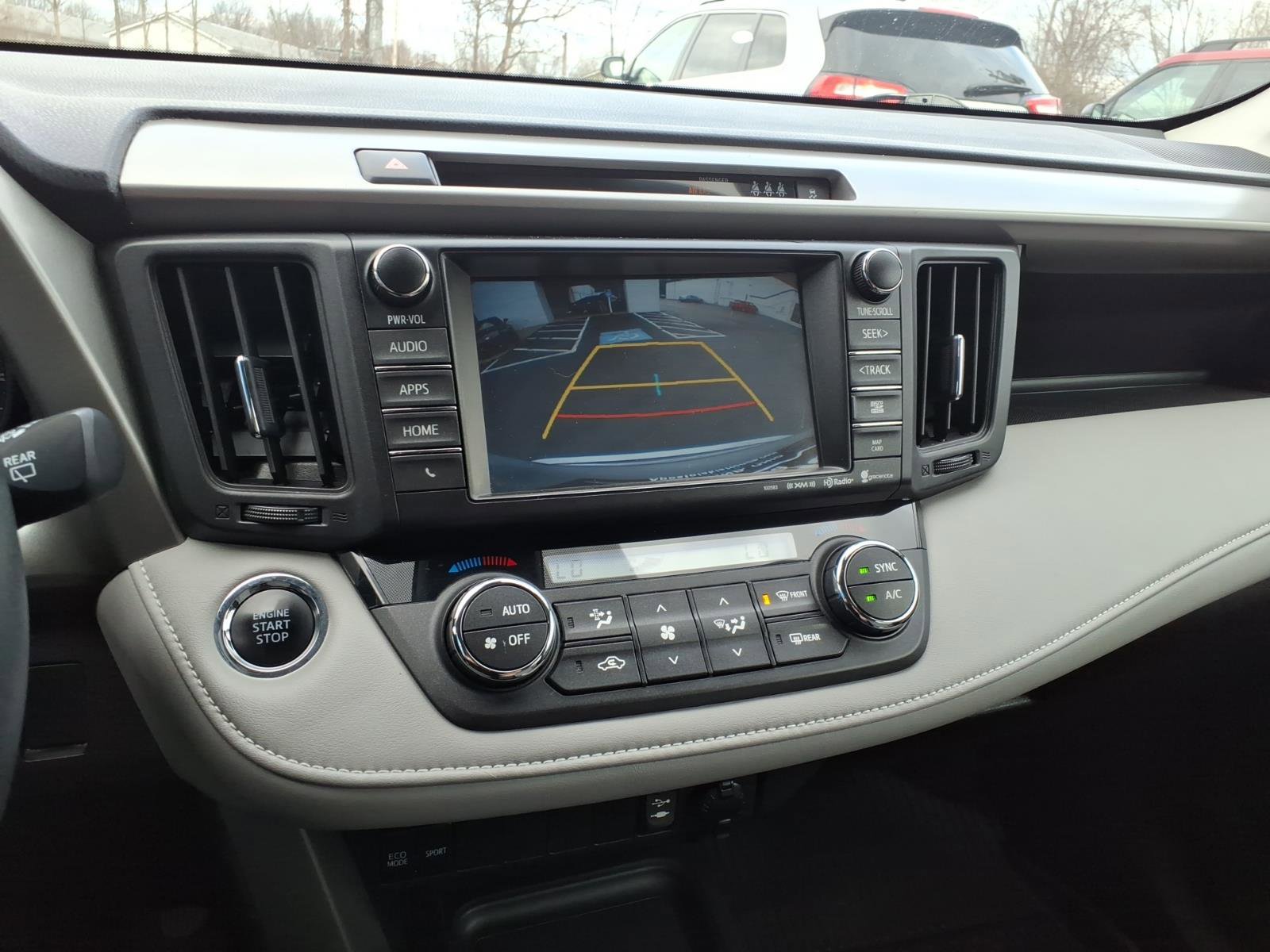 Used 2018 Toyota RAV4 XLE image 20