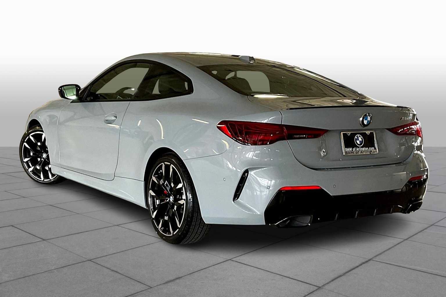 Used 2026 BMW M440i Coupe w/ Premium Package RWD image 12