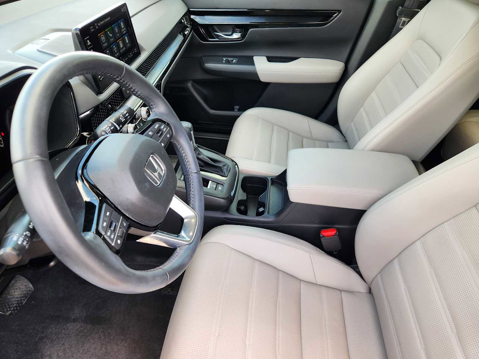 Used 2025 Honda CR-V EX-L image 12