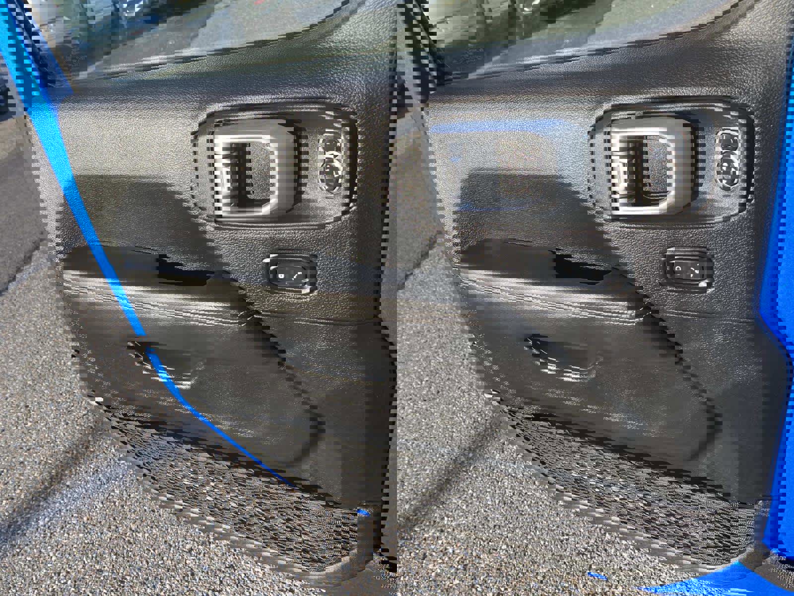 Certified 2022 Jeep Wrangler Unlimited Sahara w/ Cold Weather Group image 23