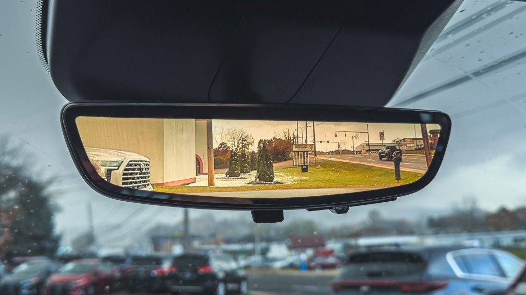 Used 2022 Cadillac Escalade ESV Sport Platinum w/ Heavy-Duty Trailer Package image 77