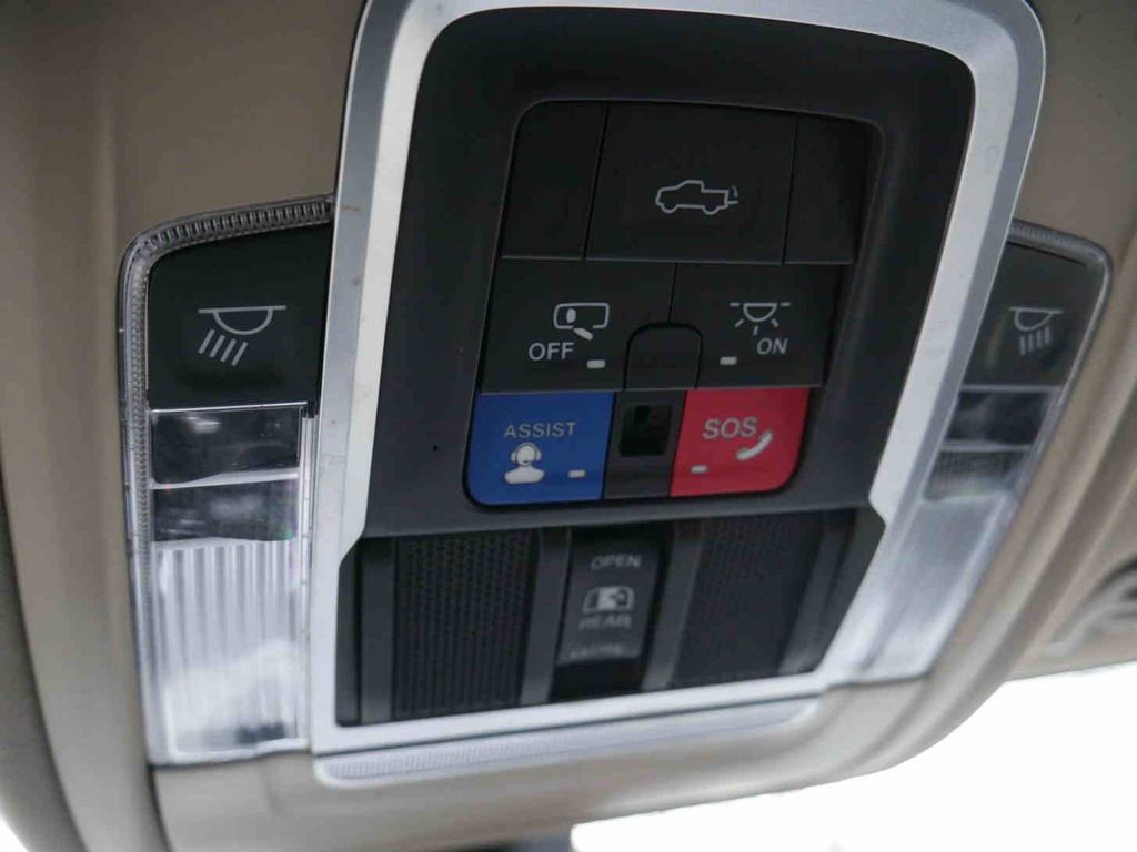 Certified 2022 RAM 2500 Laramie image 47