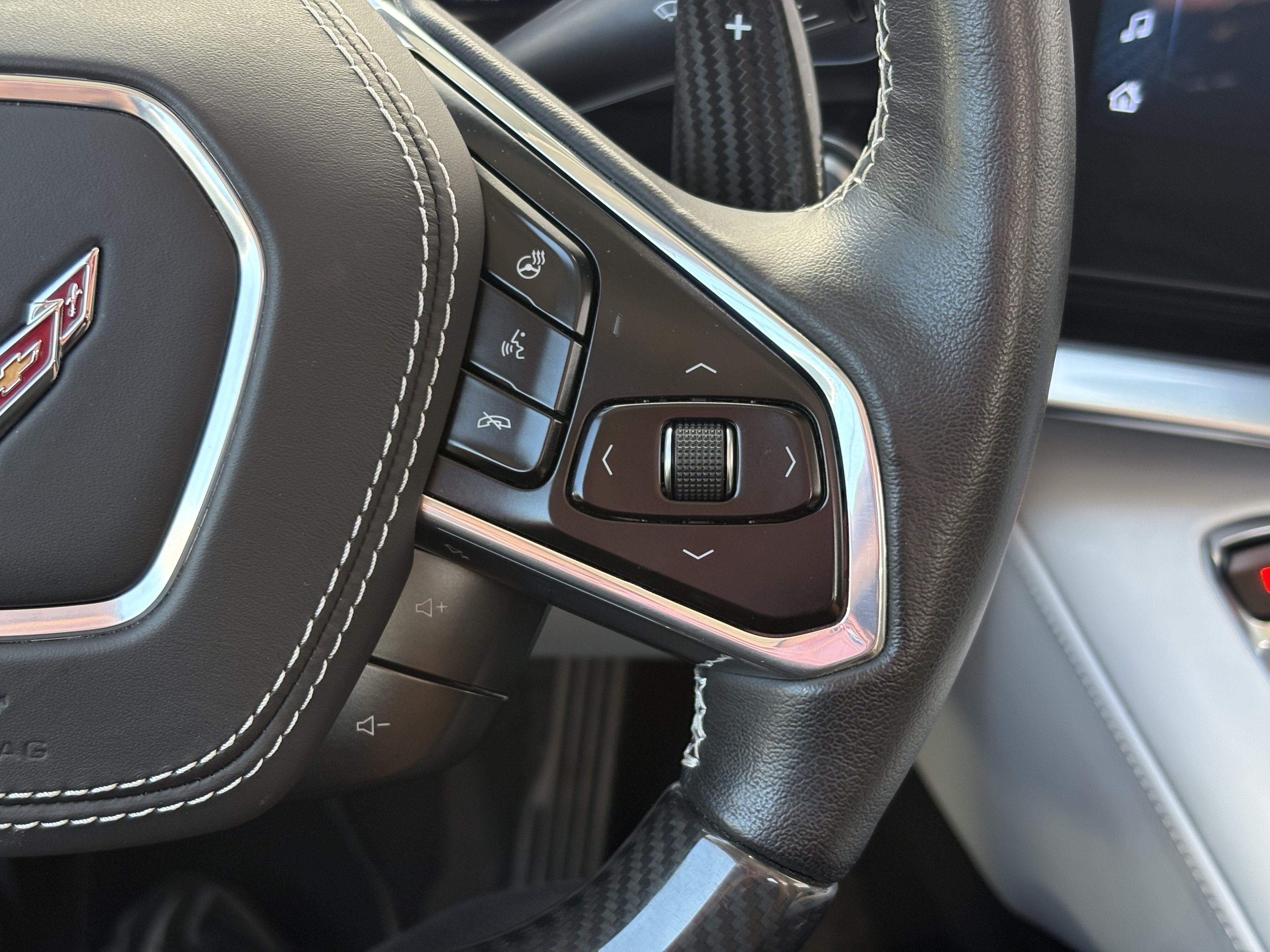 Used 2024 Chevrolet Corvette E-Ray AWD/4WD image 13