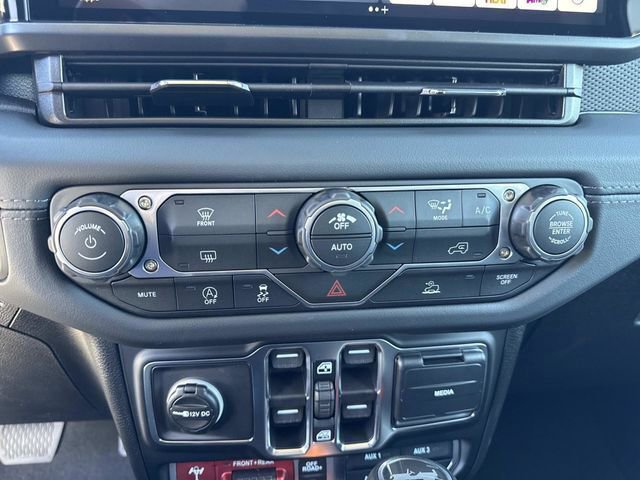 New 2026 Jeep Wrangler Unlimited Rubicon image 24