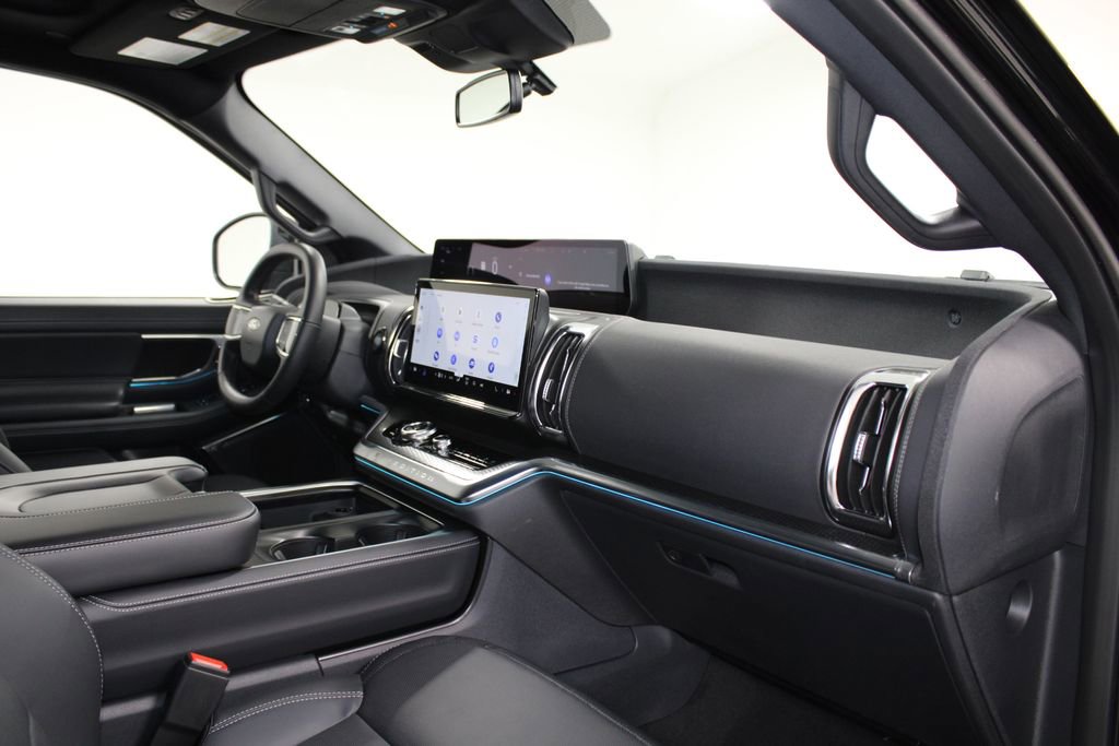 New 2026 Ford Expedition Platinum image 29