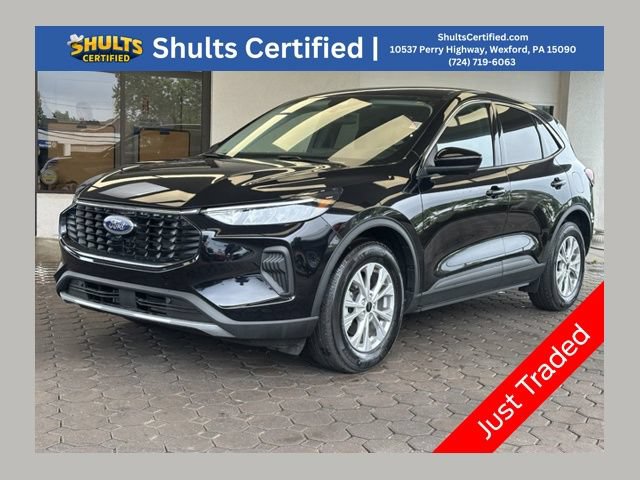 Certified 2023 Ford Escape Active w/ Tech Pack #2 FWD image 1