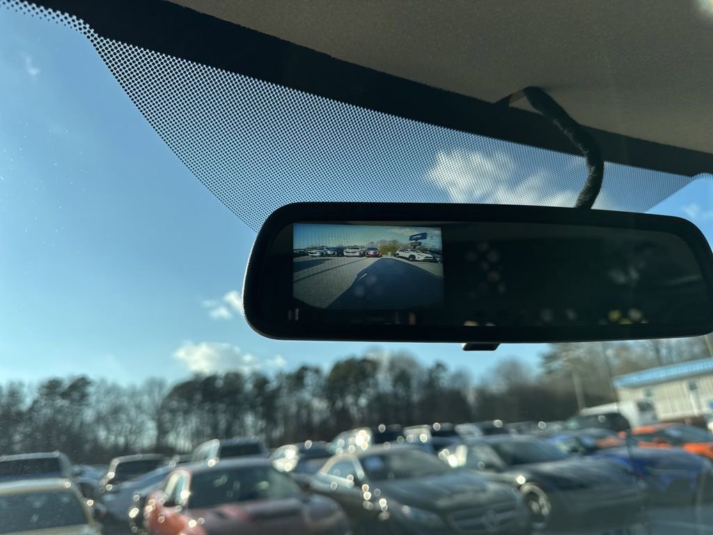 Used 2023 GMC Savana 2500 w/ Driver Convenience Package image 15