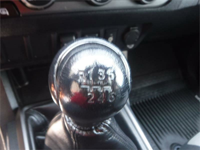 Used 2020 Toyota Tacoma 4x4 Double Cab image 9