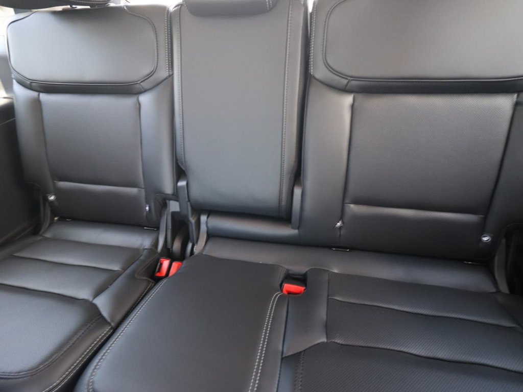 New 2027 Ford Expedition Platinum w/ Driver's Package RWD image 17