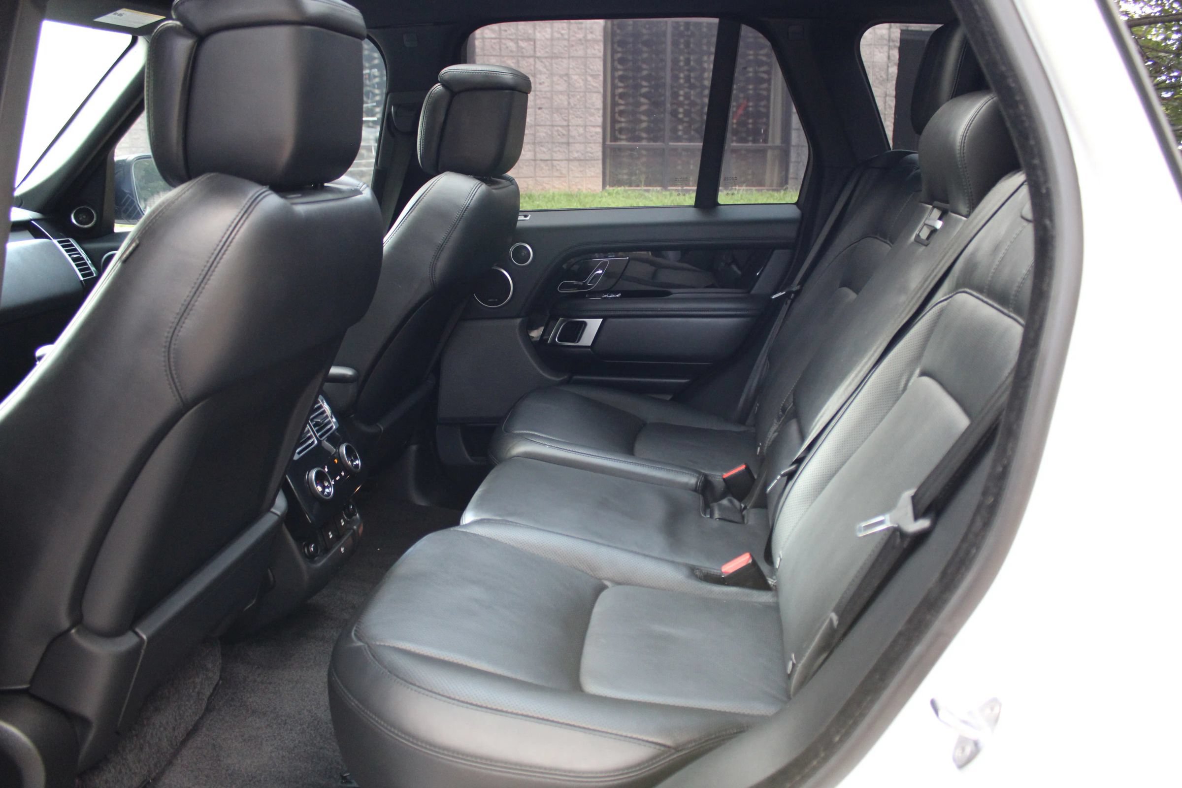 Used 2019 Land Rover Range Rover Supercharged AWD/4WD image 20