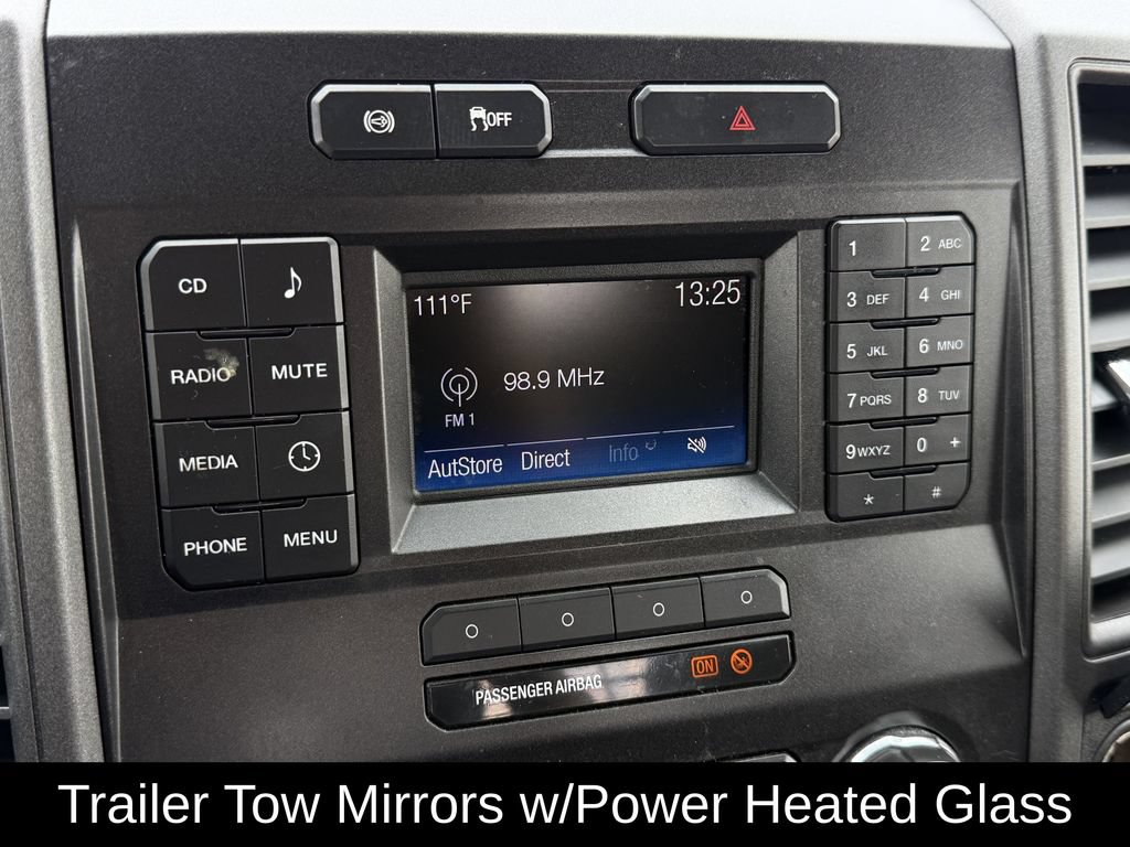 Used 2017 Ford F550 4x4 Regular Cab Super Duty image 17
