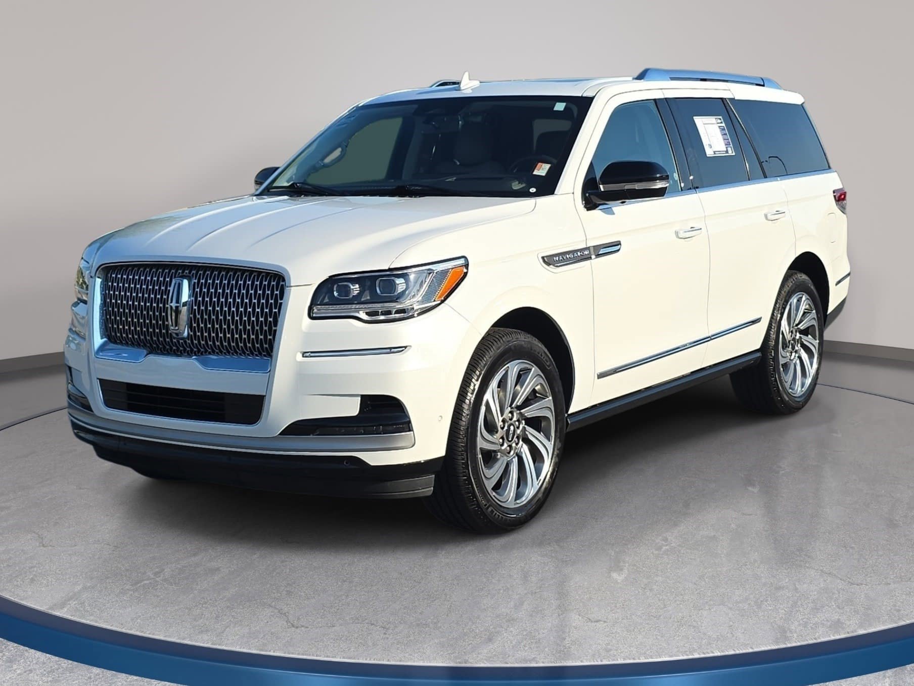 Used 2023 Lincoln Navigator Reserve AWD/4WD video 1