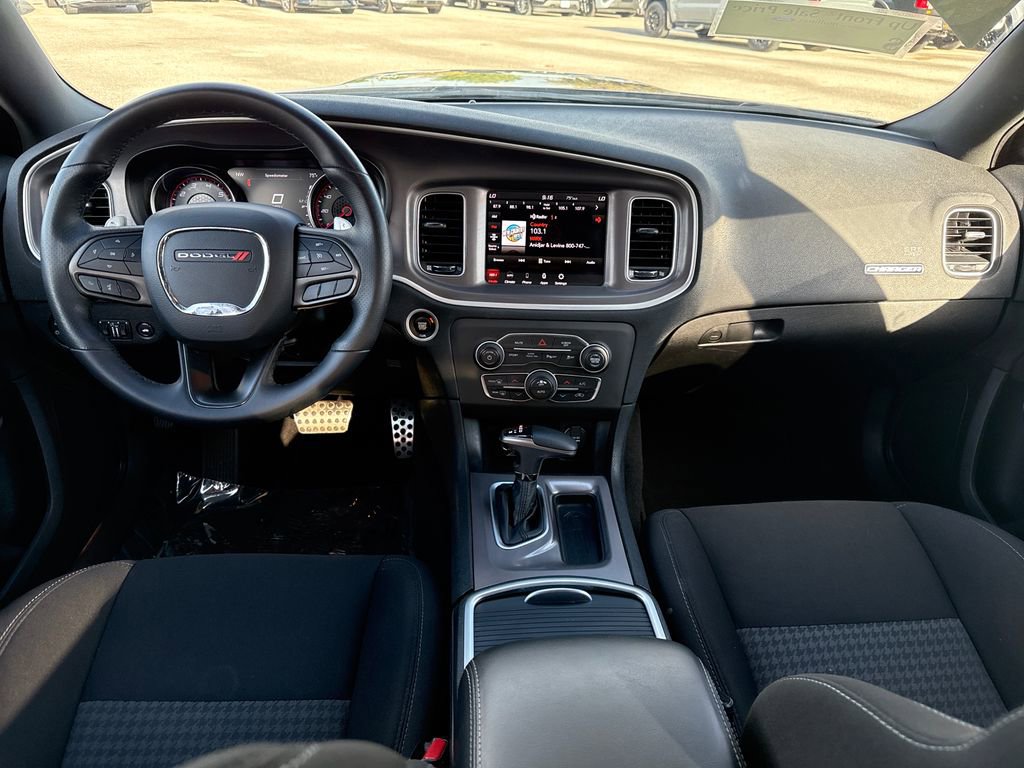 Used 2022 Dodge Charger GT w/ Driver Convenience Group image 5