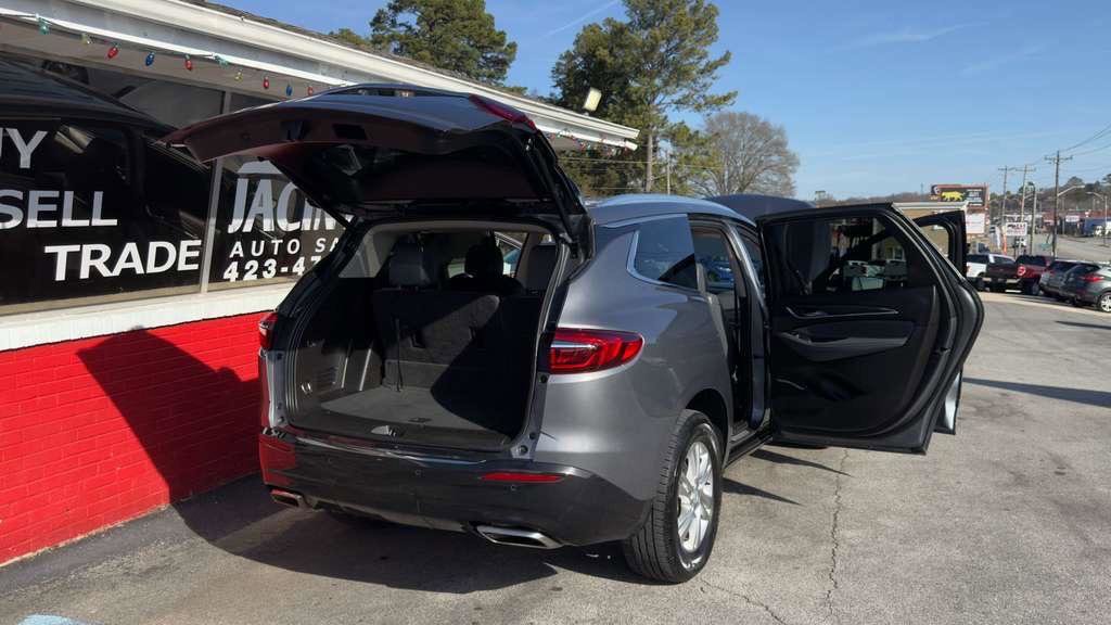 Used 2020 Buick Enclave Essence image 28