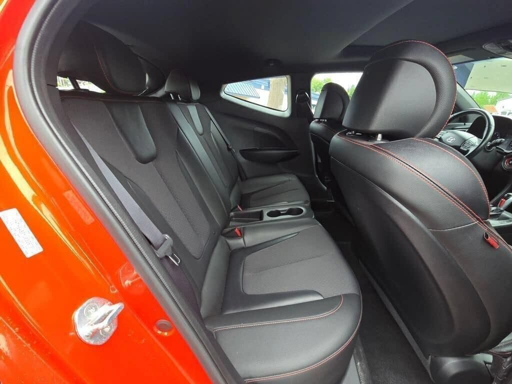 Used 2021 Hyundai Veloster Turbo FWD image 30