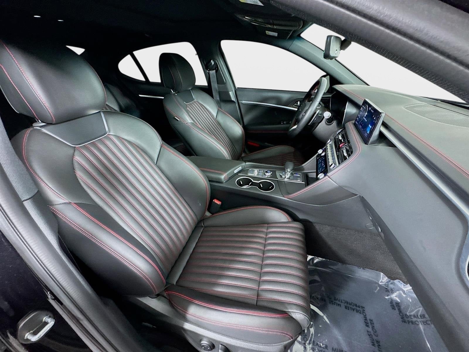 Used 2025 Genesis G70 3.3T Advanced RWD image 31