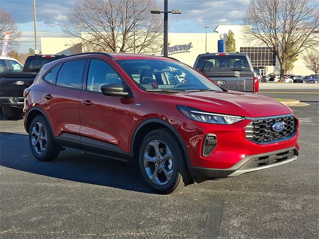 New 2025 Ford Escape ST-Line w/ Tech Pack #1 image 2
