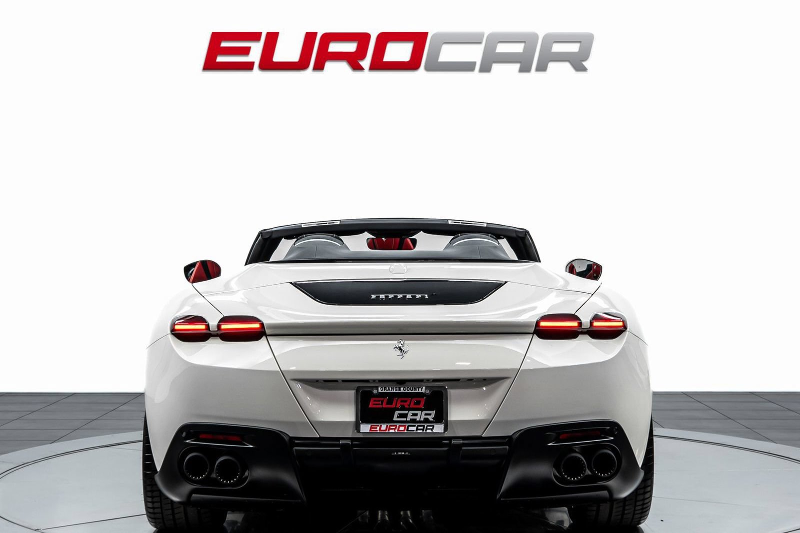 Used 2025 Ferrari Roma Spider RWD image 5
