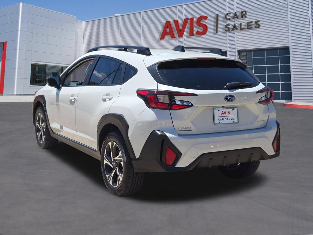 Used 2025 Subaru Crosstrek 2.5i Premium AWD/4WD image 3