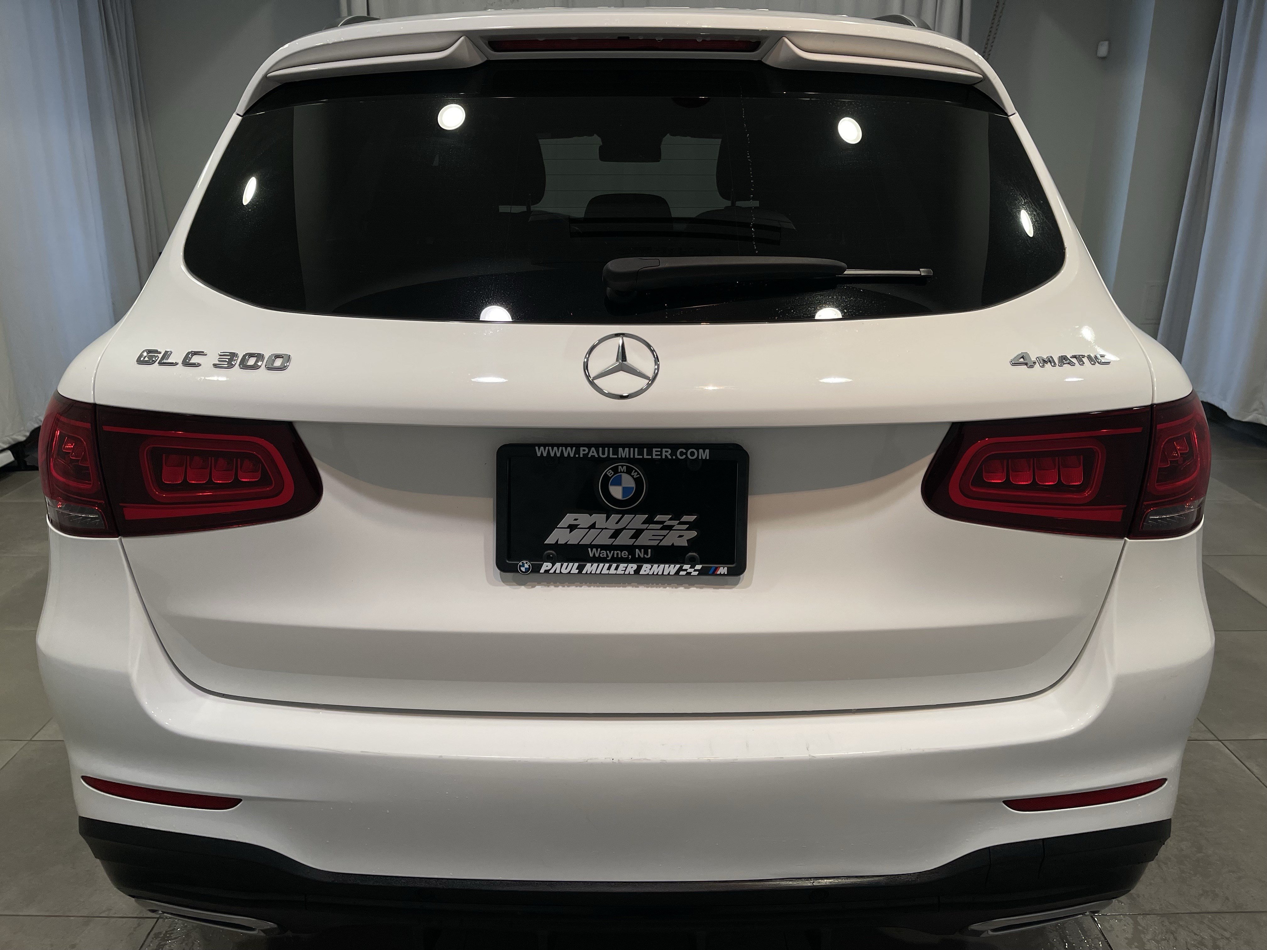 Used 2020 Mercedes-Benz GLC 300 4MATIC image 5