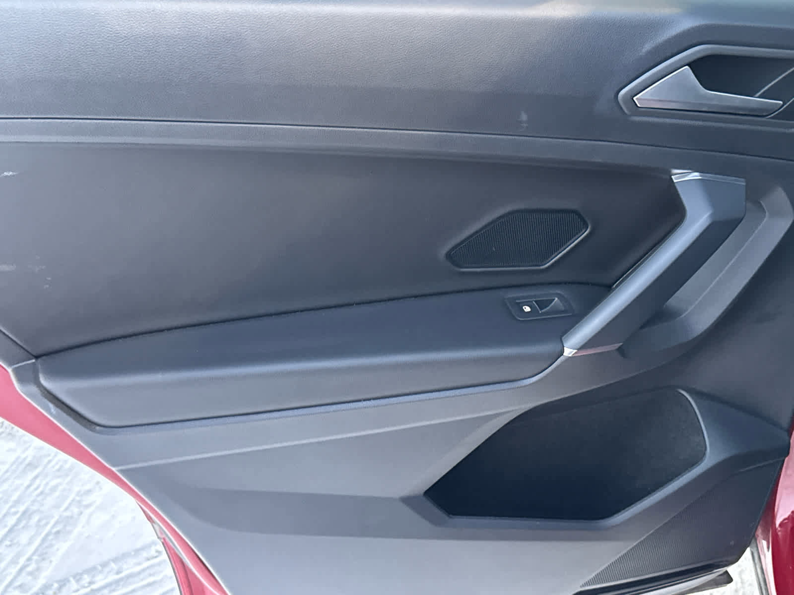 Certified 2020 Volkswagen Tiguan SEL image 13