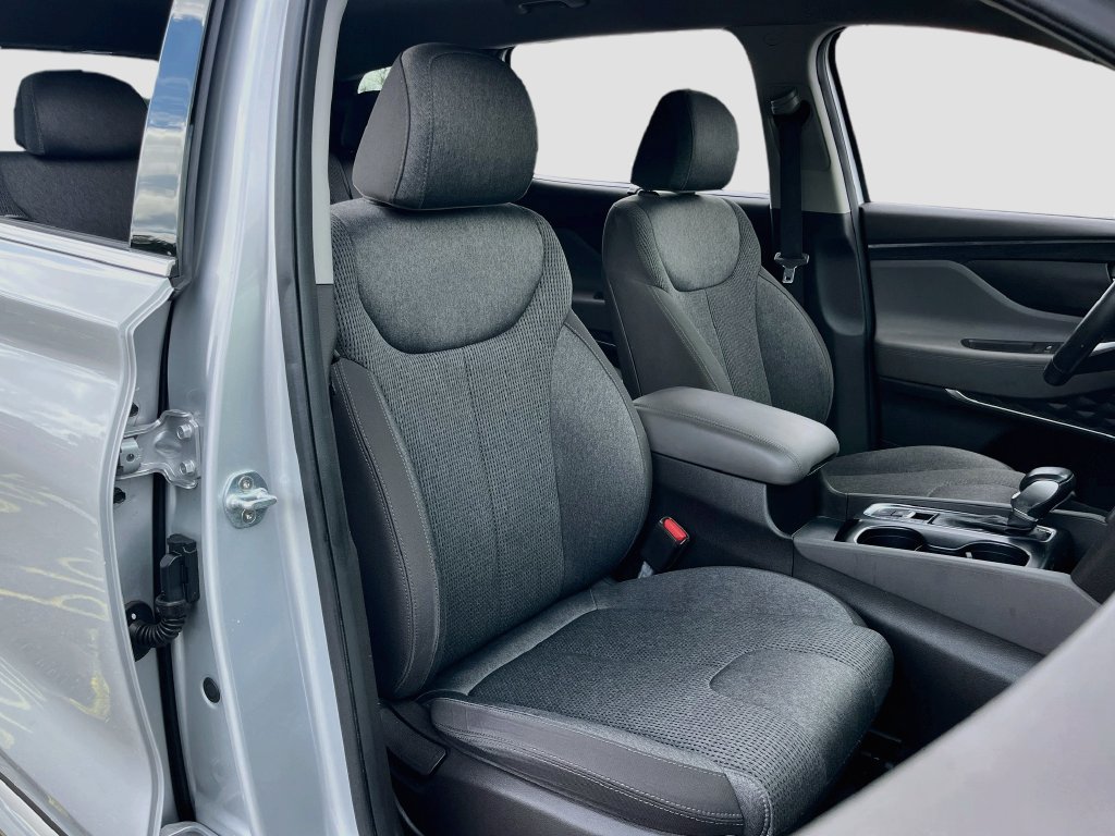 Used 2019 Hyundai Santa Fe SEL FWD image 26