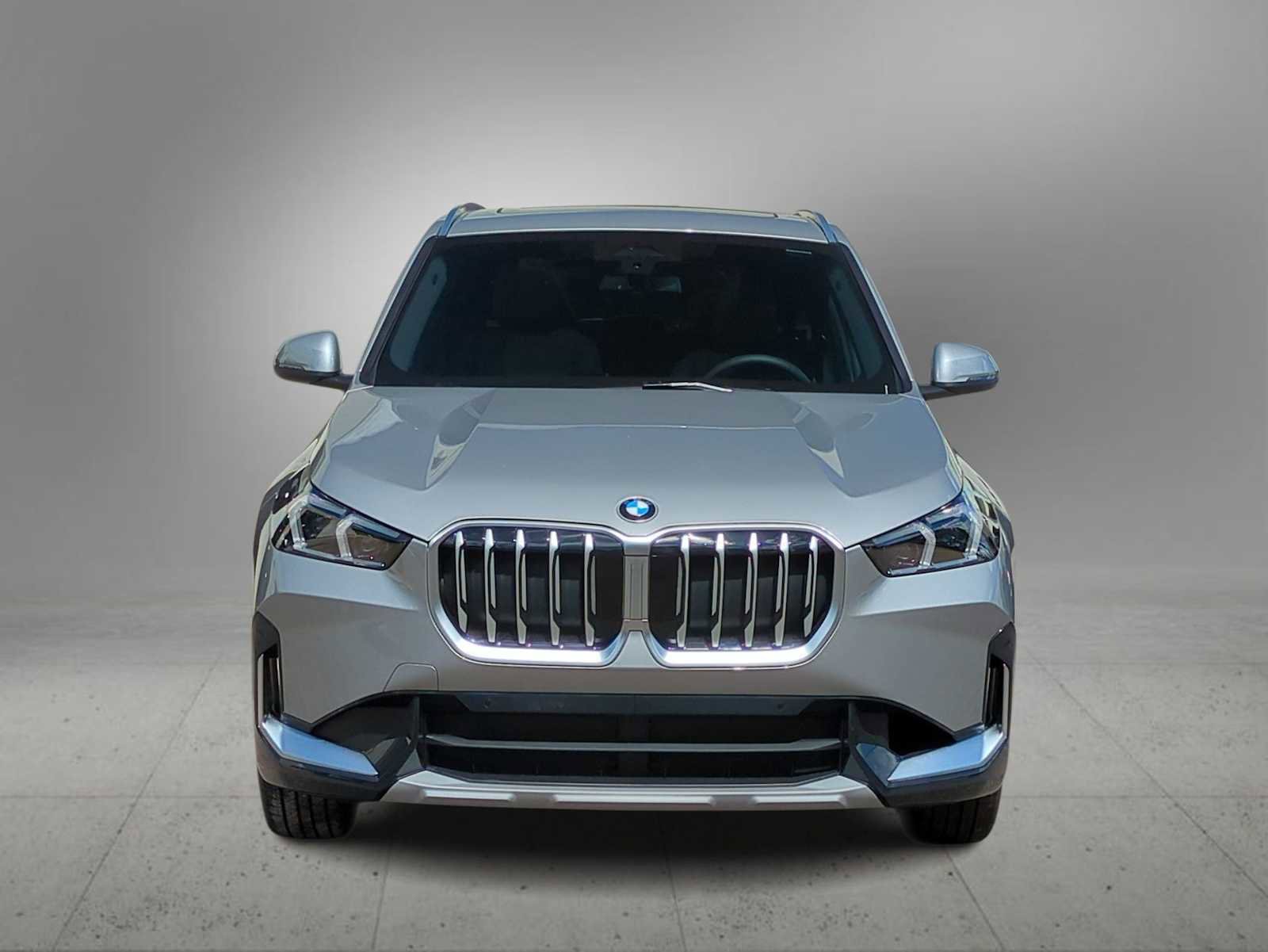 New 2026 BMW X1 xDrive28i image 3
