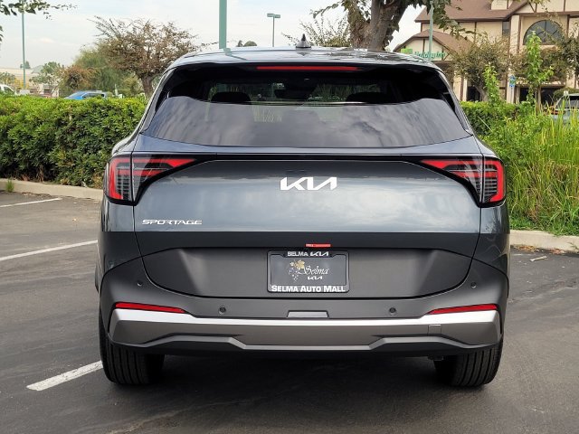 New 2026 Kia Sportage EX FWD image 5
