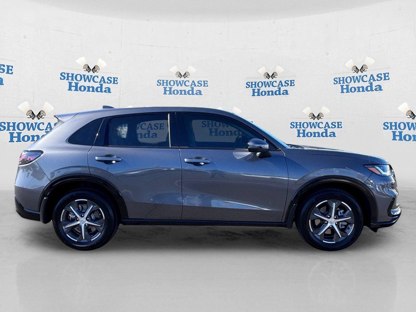 Certified 2025 Honda HR-V EX-L image 9