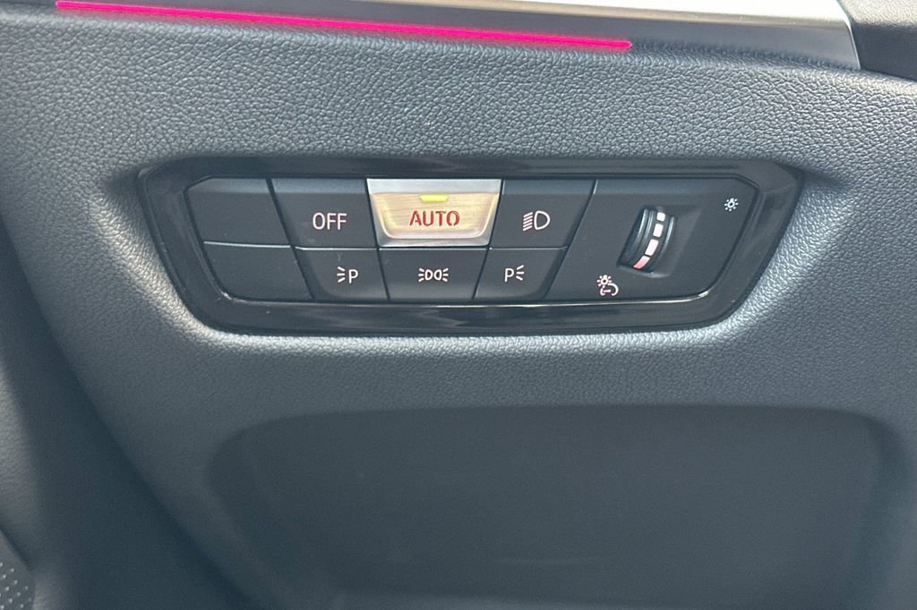 Used 2023 BMW i4 eDrive35 image 30