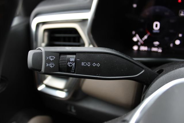 Used 2026 GMC Canyon Denali image 10