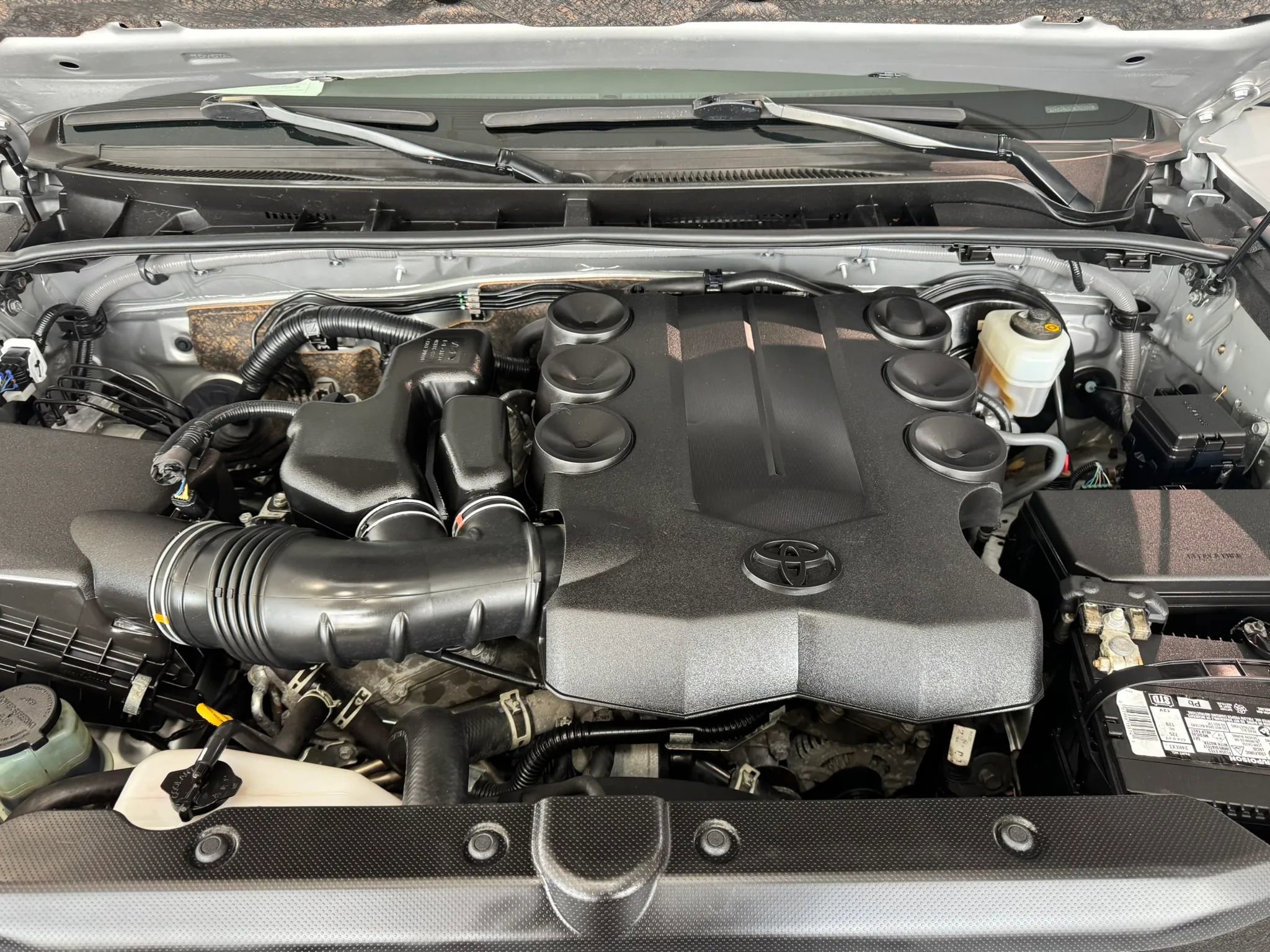 Used 2022 Toyota 4Runner SR5 RWD image 34