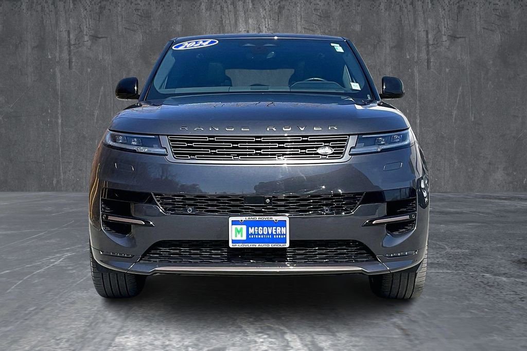 Used 2024 Land Rover Range Rover Sport Dynamic SE image 2