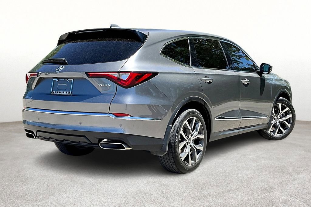 Used 2024 Acura MDX FWD w/ Technology Package image 2