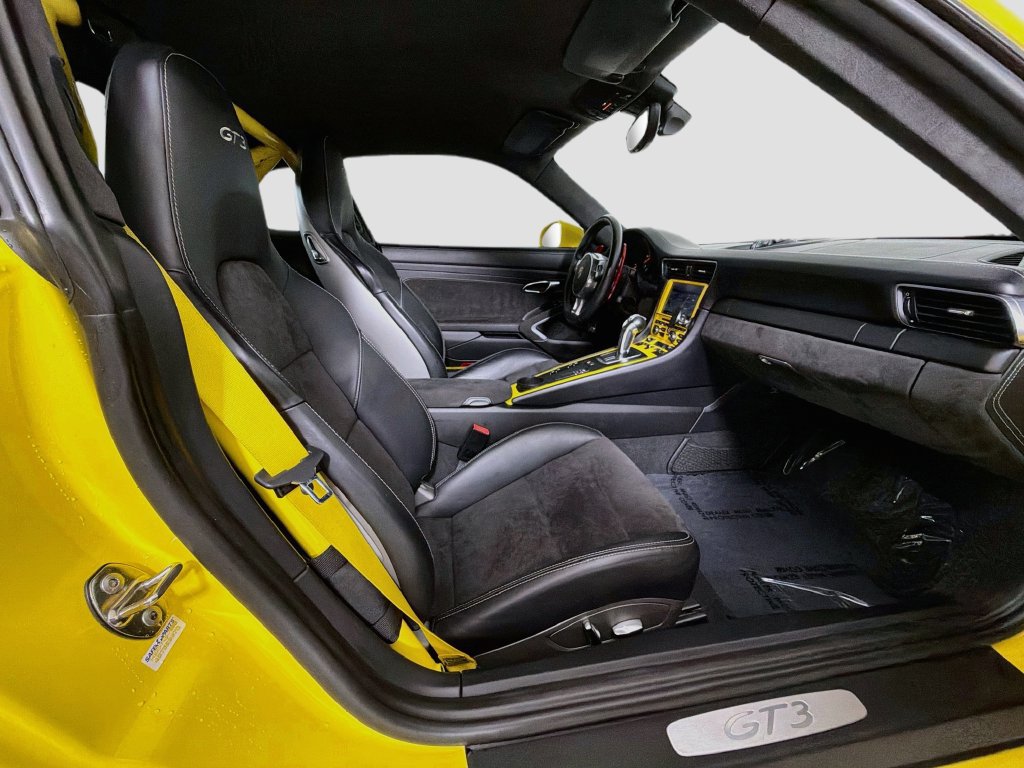 Used 2015 Porsche 911 GT3 RWD image 25