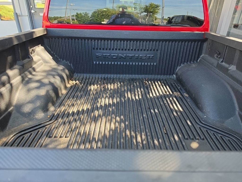 Used 2023 Nissan Frontier SV AWD/4WD image 7
