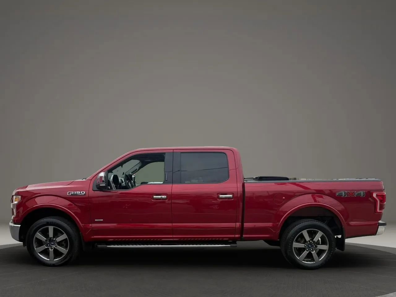Used 2015 Ford F150 Lariat w/ Equipment Group 501A Mid AWD/4WD image 8