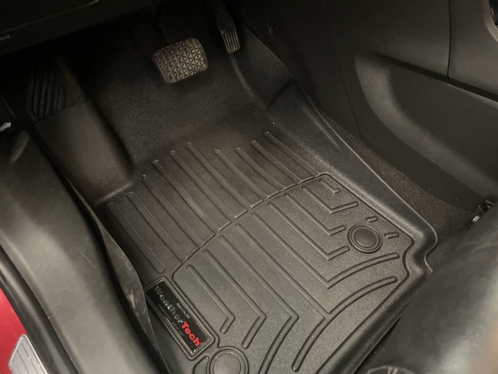 Used 2019 Buick Encore Essence AWD/4WD image 30