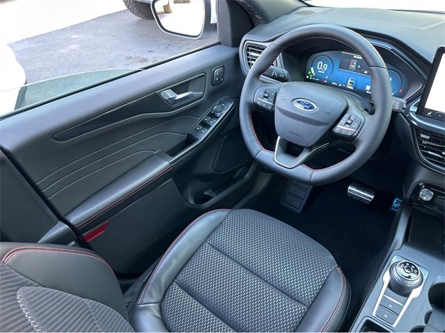 Used 2024 Ford Escape ST-Line Select w/ Tech Pack #2 image 13