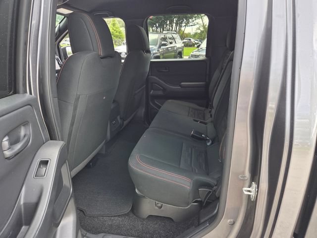 Used 2026 Nissan Frontier PRO-4X AWD/4WD image 12