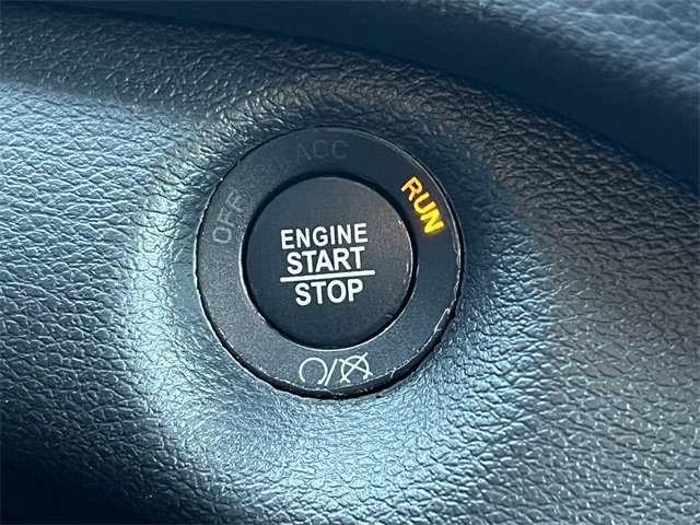 Certified 2021 Jeep Cherokee Latitude Lux w/ Comfort/Convenience Group image 31